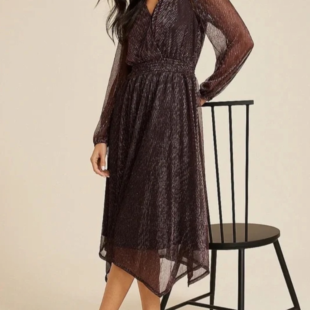 Maurices - Metallic plisse long sleeve special occasion midi dress - NWT